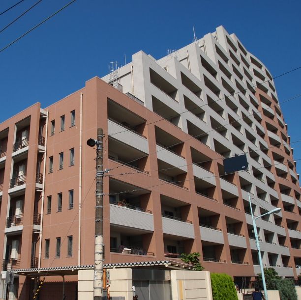 3LDK Mansion in Toshima, Tokyo - Image 1