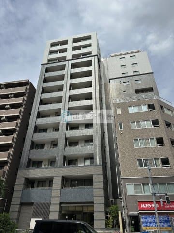 1LDK Mansion in Toshima, Tokyo - Image 1