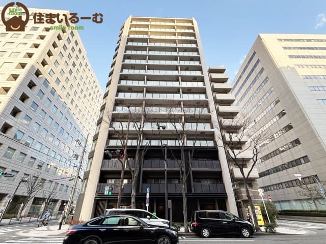 2LDK Mansion in Kita-ku, Osaka - Image 1
