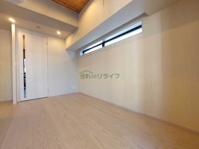 ワンルーム Mansion in Chiyoda, Tokyo - Image 1