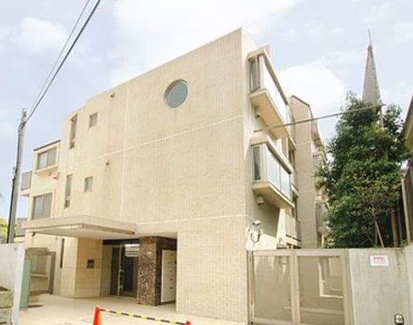 1LDK Mansion in Minato, Tokyo - Image 1