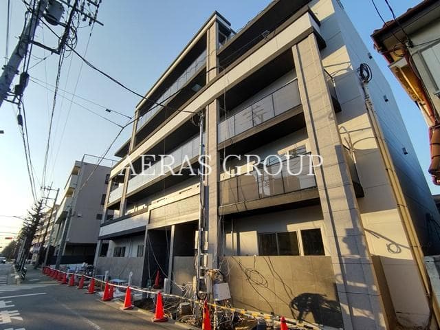 1LDK Mansion in Nakano, Tokyo - Image 1