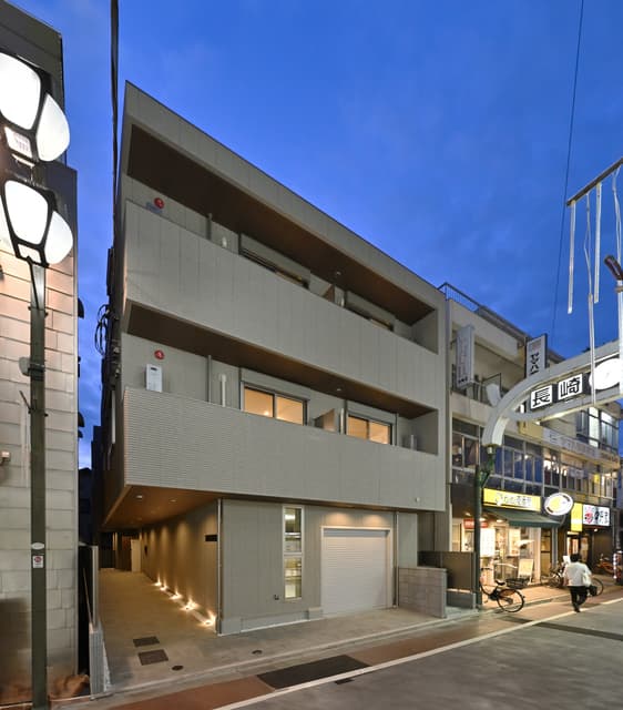 1LDK Mansion in Toshima, Tokyo - Image 1