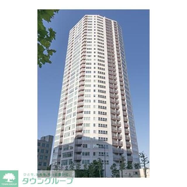 2LDK Mansion in Minato, Tokyo - Image 1