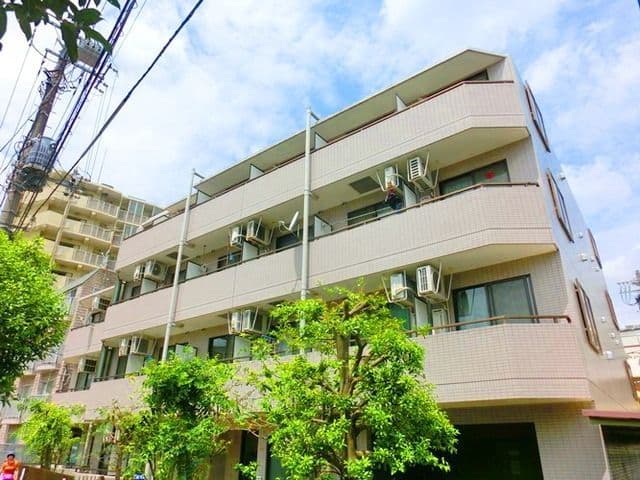 1DK Mansion in Suginami, Tokyo - Image 1