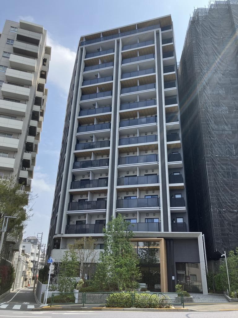 1K Mansion in Shinjuku, Tokyo - Image 1