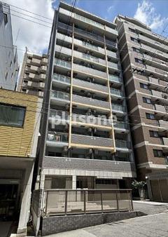 1DK Mansion in Chuo-ku, Osaka - Image 1