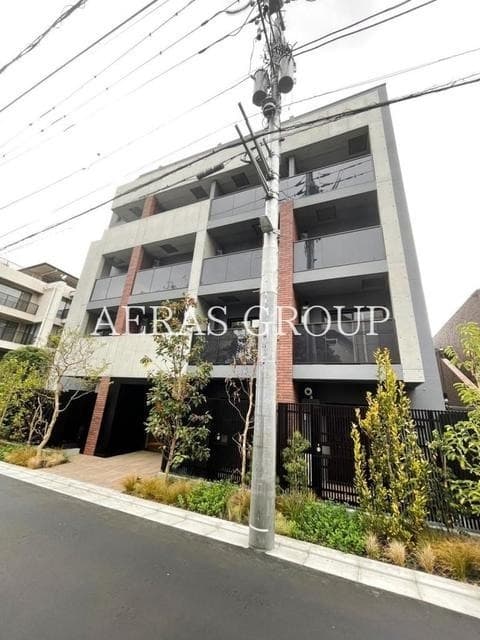 ワンルーム Mansion in Meguro, Tokyo - Image 1