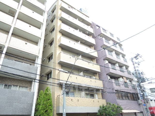 1DK Mansion in Naniwa-ku, Osaka - Image 1