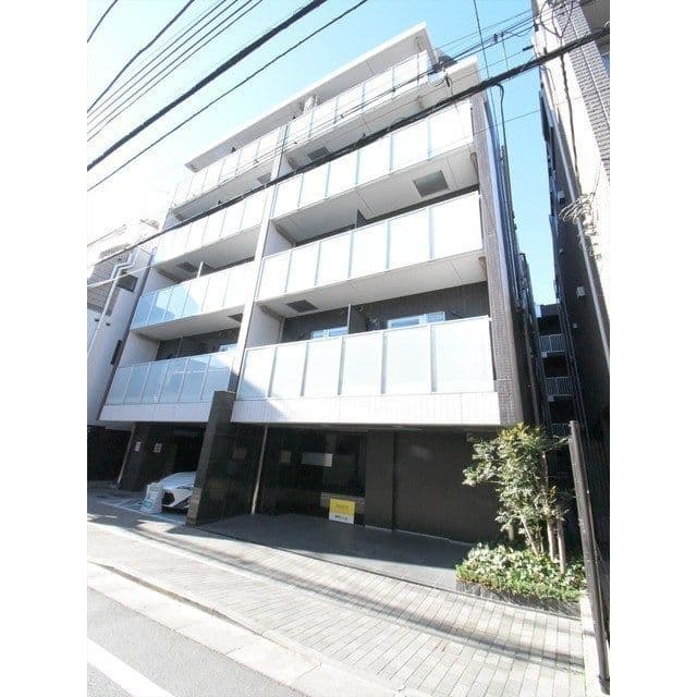 1K Mansion in Toshima, Tokyo - Image 1