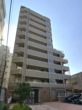 1LDK Mansion in Minato, Tokyo - Image 1