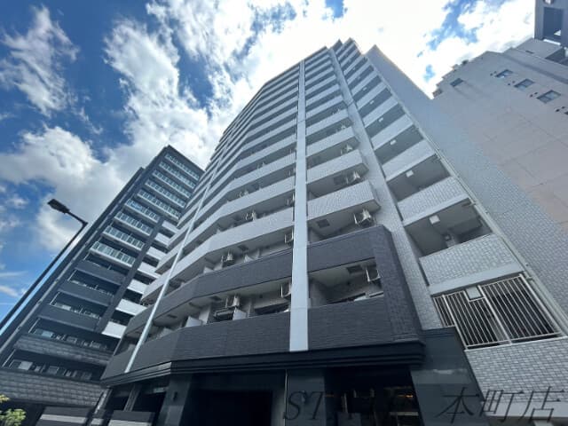 1K Mansion in Chuo-ku, Osaka - Image 1