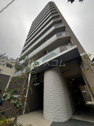 1DK Mansion in Kita-ku, Osaka - Image 1