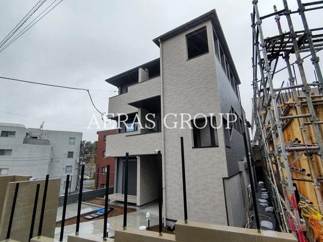 1LDK Apartment in Shinjuku, Tokyo - Image 1