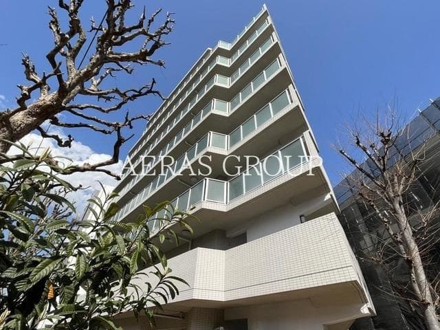 1LDK Mansion in Suginami, Tokyo - Image 1