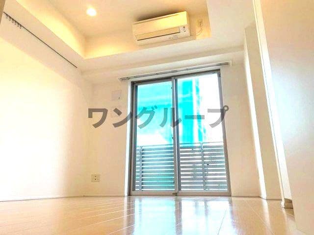 1K Mansion in Toshima, Tokyo - Image 1