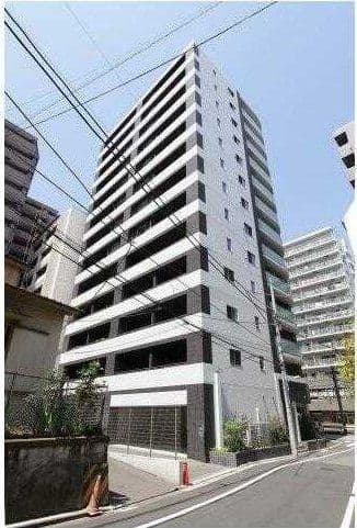 1LDK Mansion in Shinjuku, Tokyo - Image 1