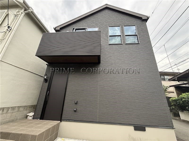 3LDK Apartment in Setagaya, Tokyo - Image 1