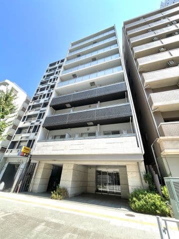 1K Mansion in Toshima, Tokyo - Image 1