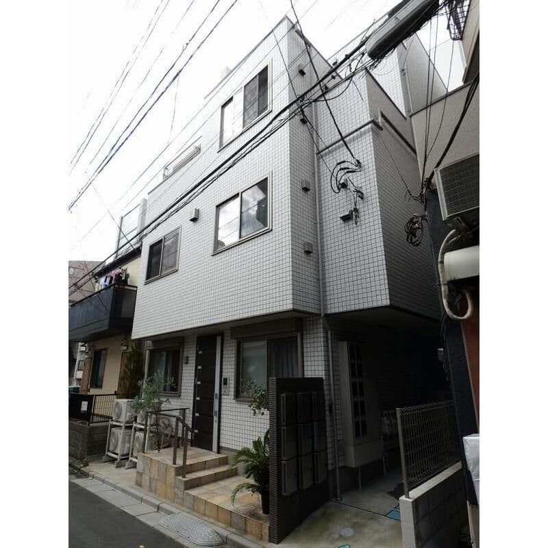 1K Mansion in Toshima, Tokyo - Image 1