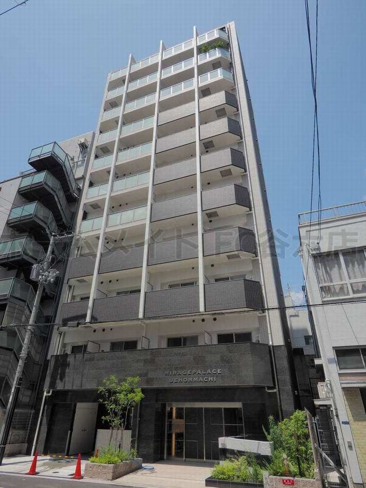 1K Mansion in Chuo-ku, Osaka - Image 1