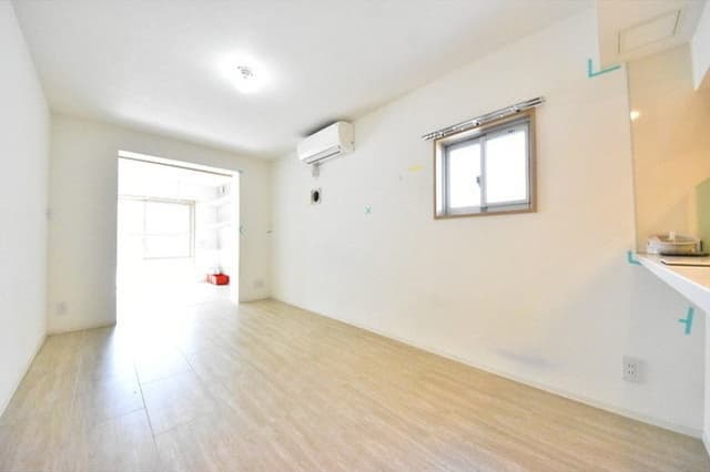 1LDK Mansion in Setagaya, Tokyo - Image 1