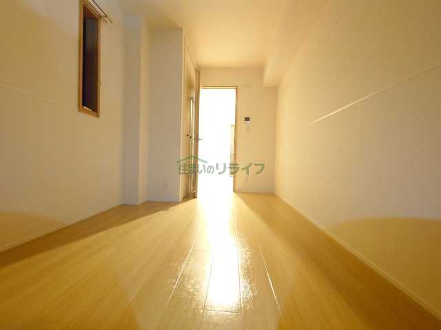 1K Mansion in Nakano, Tokyo - Image 1