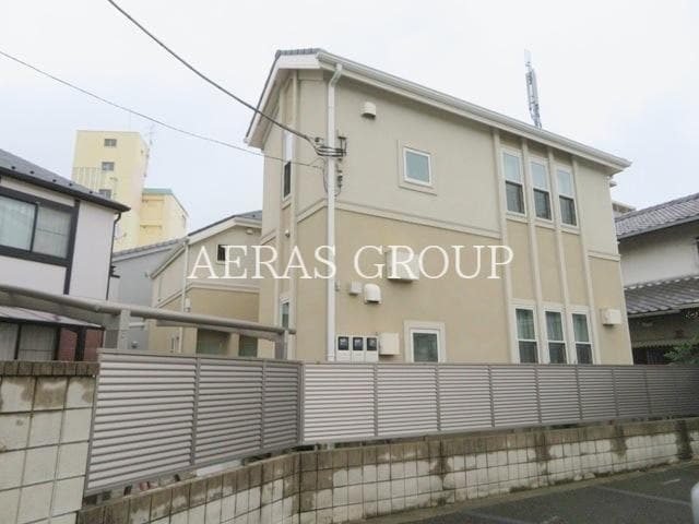 1LDK Apartment in Setagaya, Tokyo - Image 1