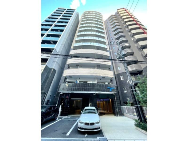 1K Mansion in Chuo-ku, Osaka - Image 1