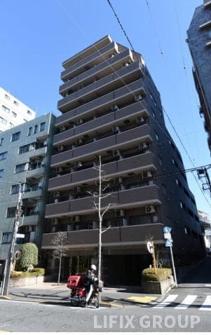 1K Mansion in Nakano, Tokyo - Image 1
