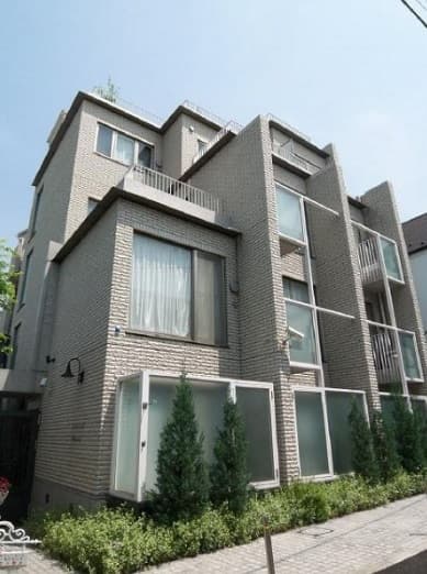 1SLDK Mansion in Minato, Tokyo - Image 1