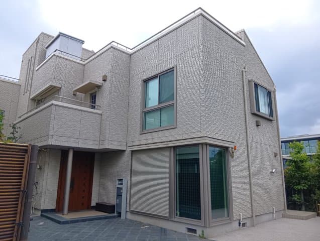 4SLDK Apartment in Setagaya, Tokyo - Image 1