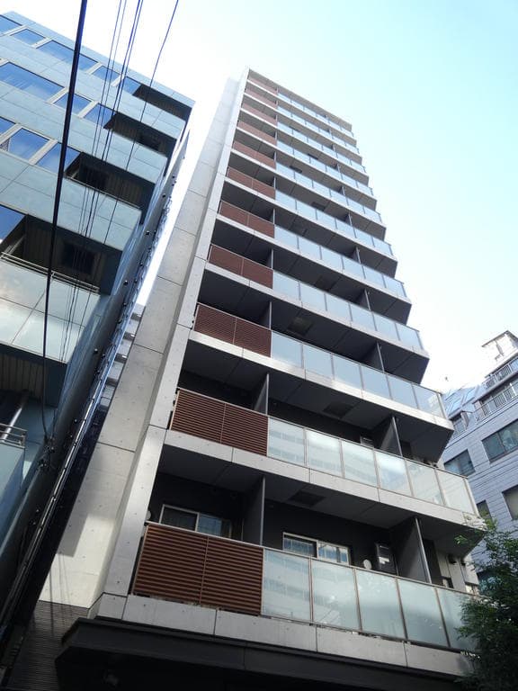 ワンルーム Mansion in Shibuya, Tokyo - Image 1