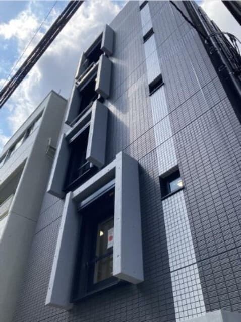 1LDK Mansion in Nakano, Tokyo - Image 1
