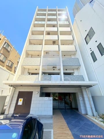 1LDK Mansion in Kita-ku, Osaka - Image 1