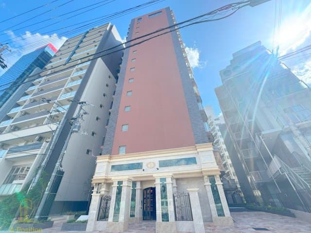 1LDK Mansion in Kita-ku, Osaka - Image 1