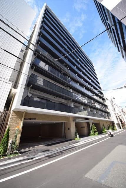 1K Mansion in Chiyoda, Tokyo - Image 1