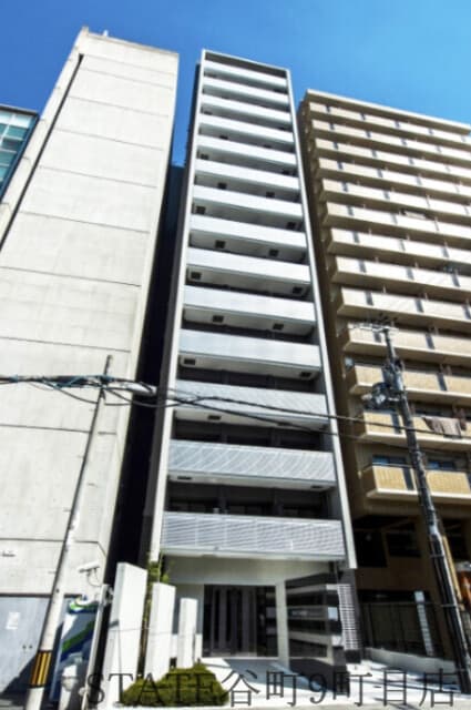 1K Mansion in Chuo-ku, Osaka - Image 1
