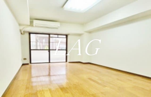 1K Mansion in Meguro, Tokyo - Image 1