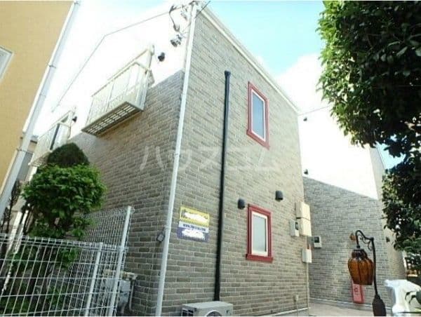 1DK Apartment in Setagaya, Tokyo - Image 1