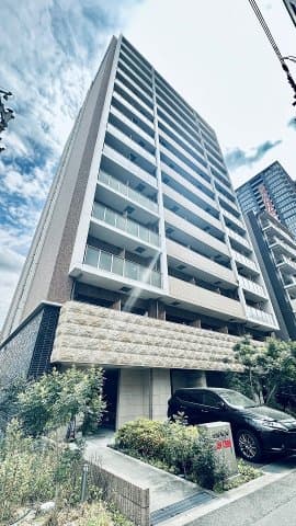 1K Mansion in Naniwa-ku, Osaka - Image 1