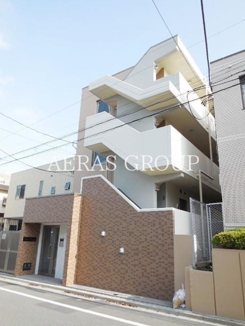 1DK Mansion in Nakano, Tokyo - Image 1