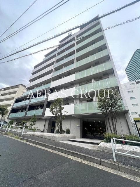 1K Mansion in Meguro, Tokyo - Image 1