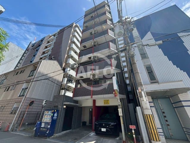 ワンルーム Mansion in Naniwa-ku, Osaka - Image 1