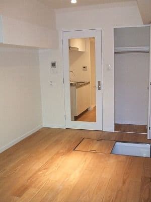 1SK Mansion in Shinjuku, Tokyo - Image 1