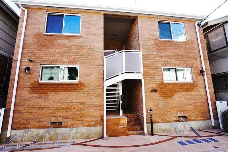 1LDK Apartment in Nakano, Tokyo - Image 1