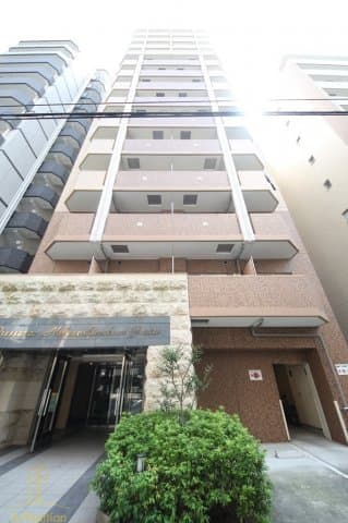 1K Mansion in Chuo-ku, Osaka - Image 1