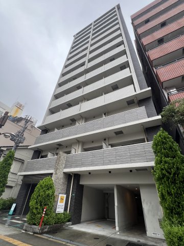 1K Mansion in Naniwa-ku, Osaka