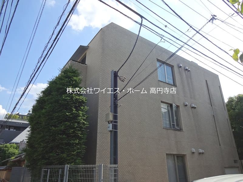 1LDK Mansion in Suginami, Tokyo - Image 1