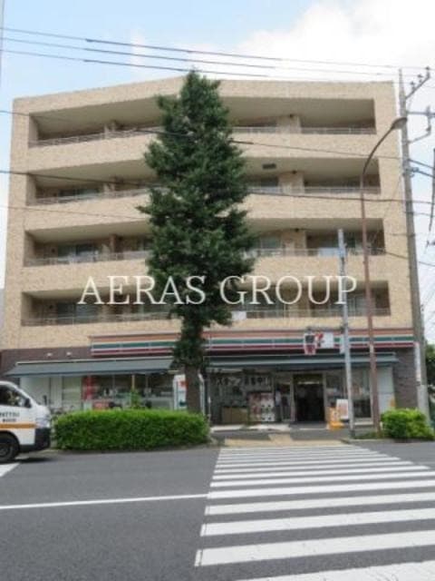 1LDK Mansion in Setagaya, Tokyo - Image 1